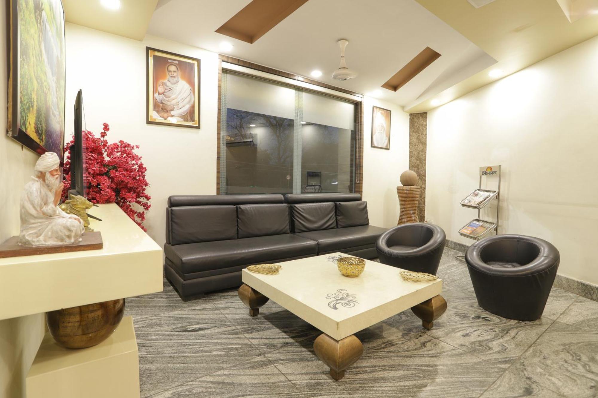 Hotel Razia Inn Hisar Exterior photo